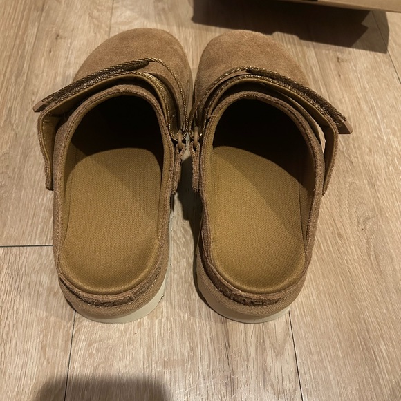 UGG Chestnut Suede Clogs - Picture 3 of 7
